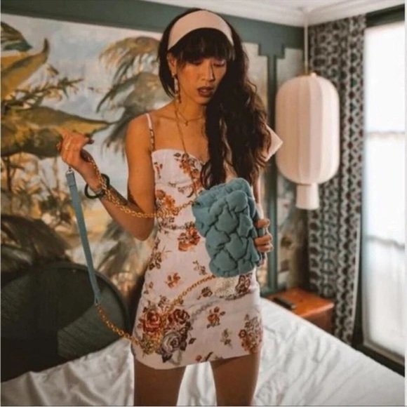 H&M x Brock Collection White Floral Fitted
Linen Blend Mini Dress Women NWT - Picture 11 of 13